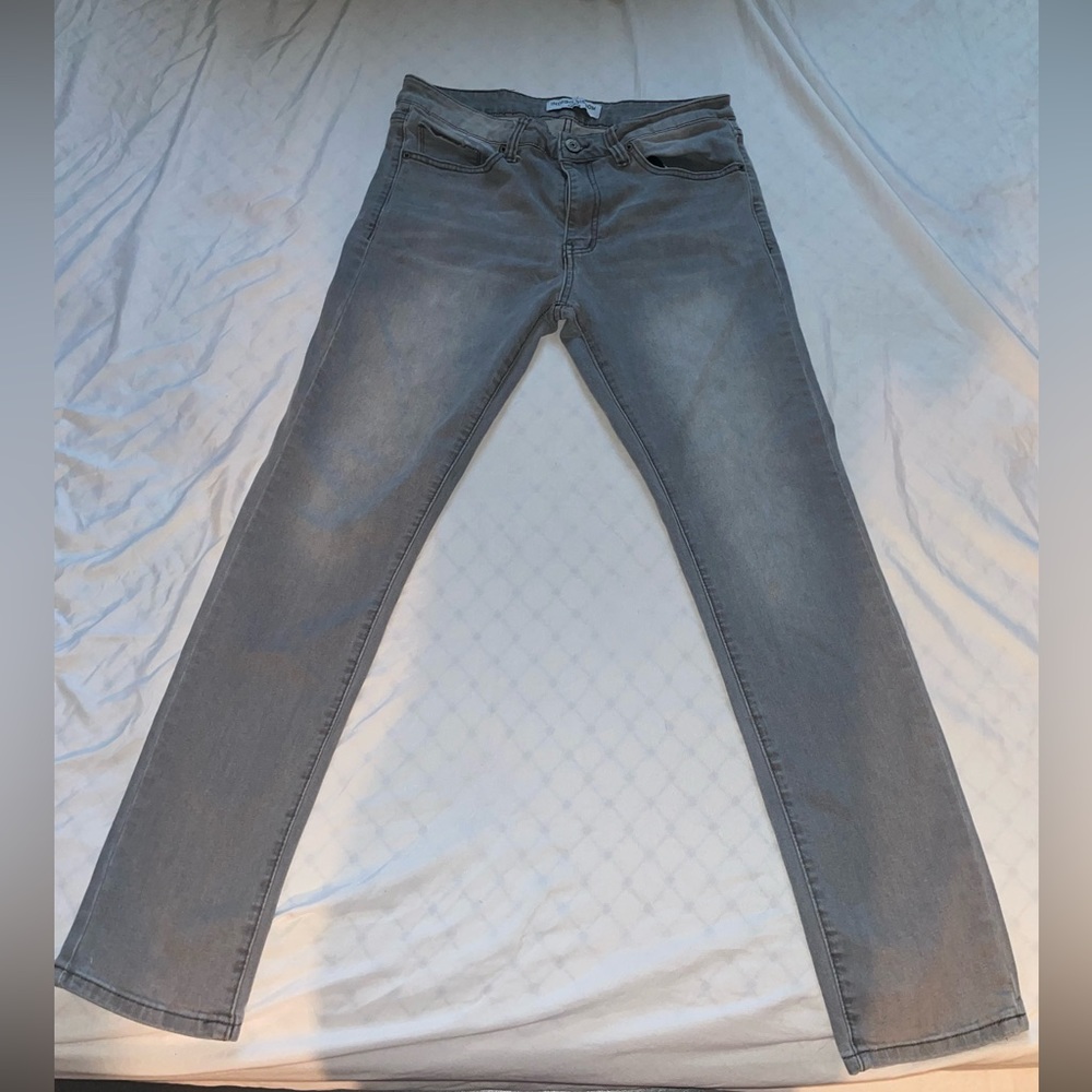 Grey Jeans Men’s Size 32 x 32